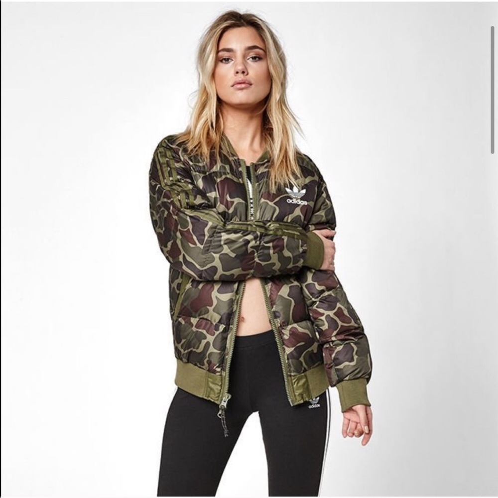 ❌SOLD❌ NWT Adidas x Pharrell camo jacket size M - Picture 5 of 8